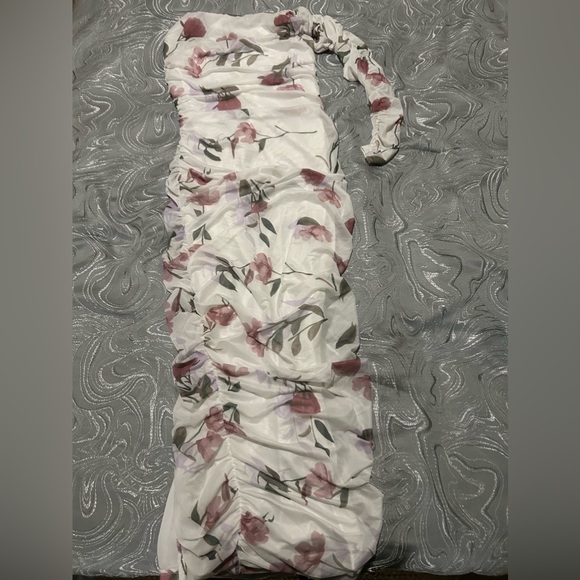 Bella barnett Grece One Shoulder white floral Mesh Midi Dress brand new - Picture 4 of 4